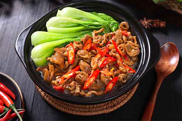 想要开店煲仔饭怎么办？选择煲一绝合作就可以